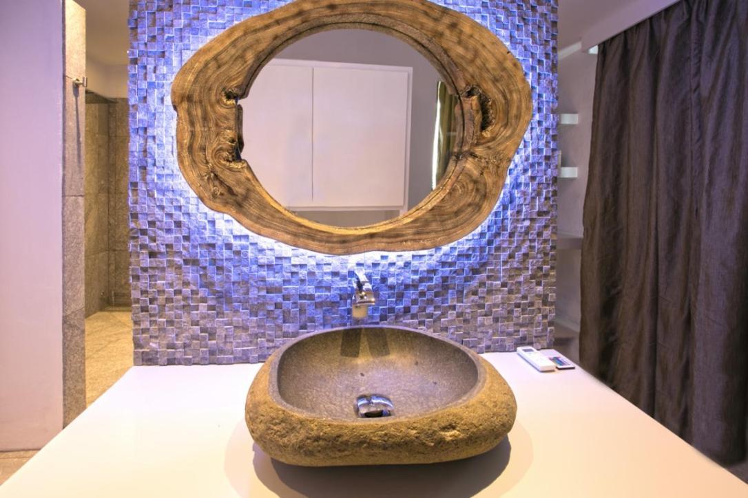 Villa Blue Lagoon Suite Apartment Lowlands ภายนอก รูปภาพ